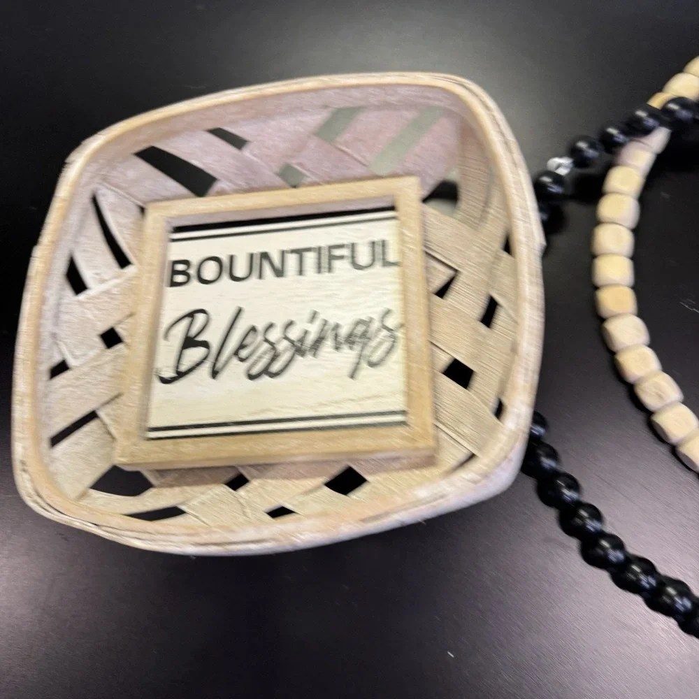 Wood Bead‎ Black Brown & Basket 